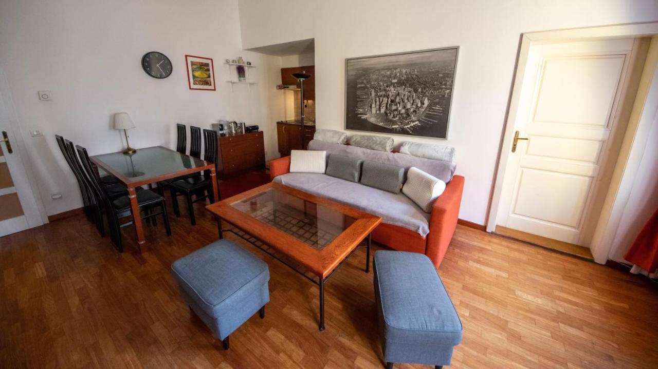 Autentic Apartments Platnerska ปราก ภายนอก รูปภาพ