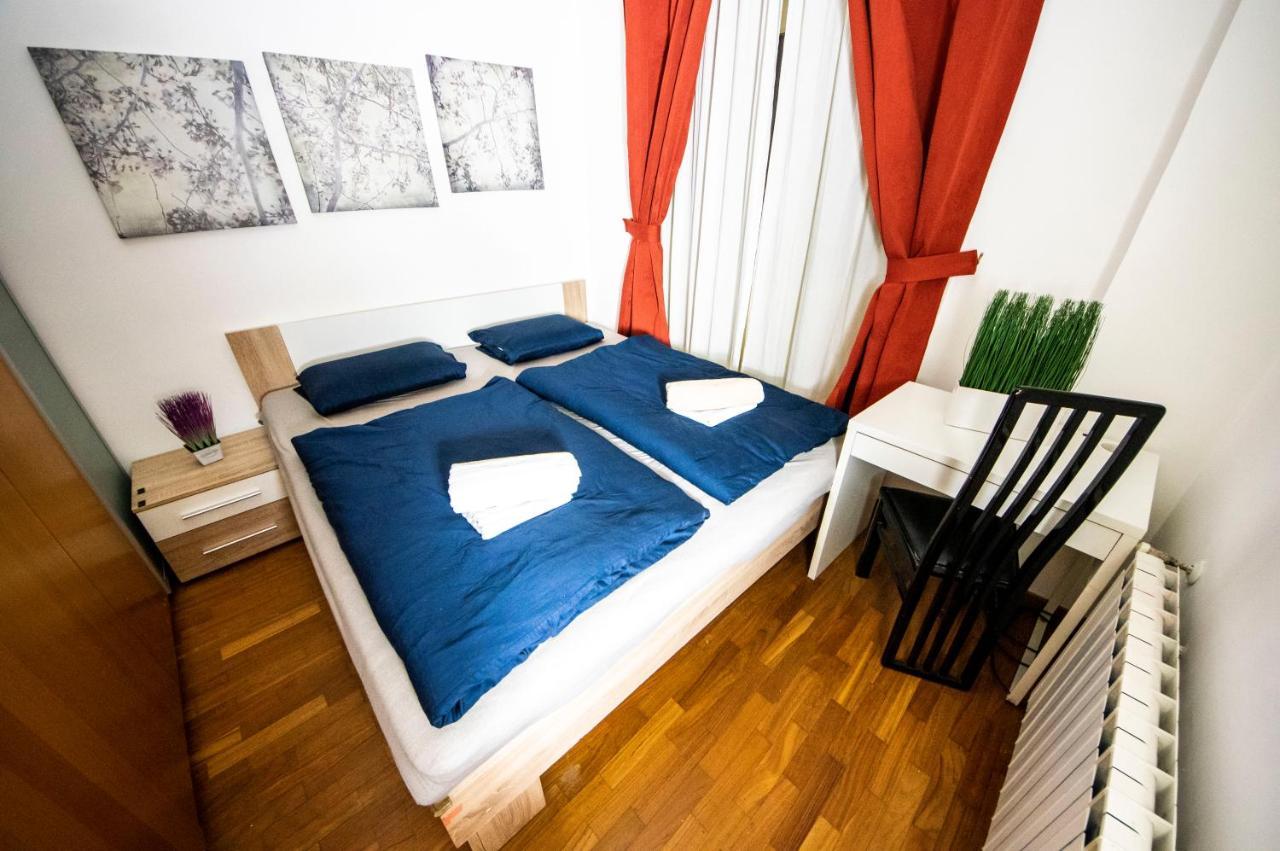 Autentic Apartments Platnerska ปราก ภายนอก รูปภาพ